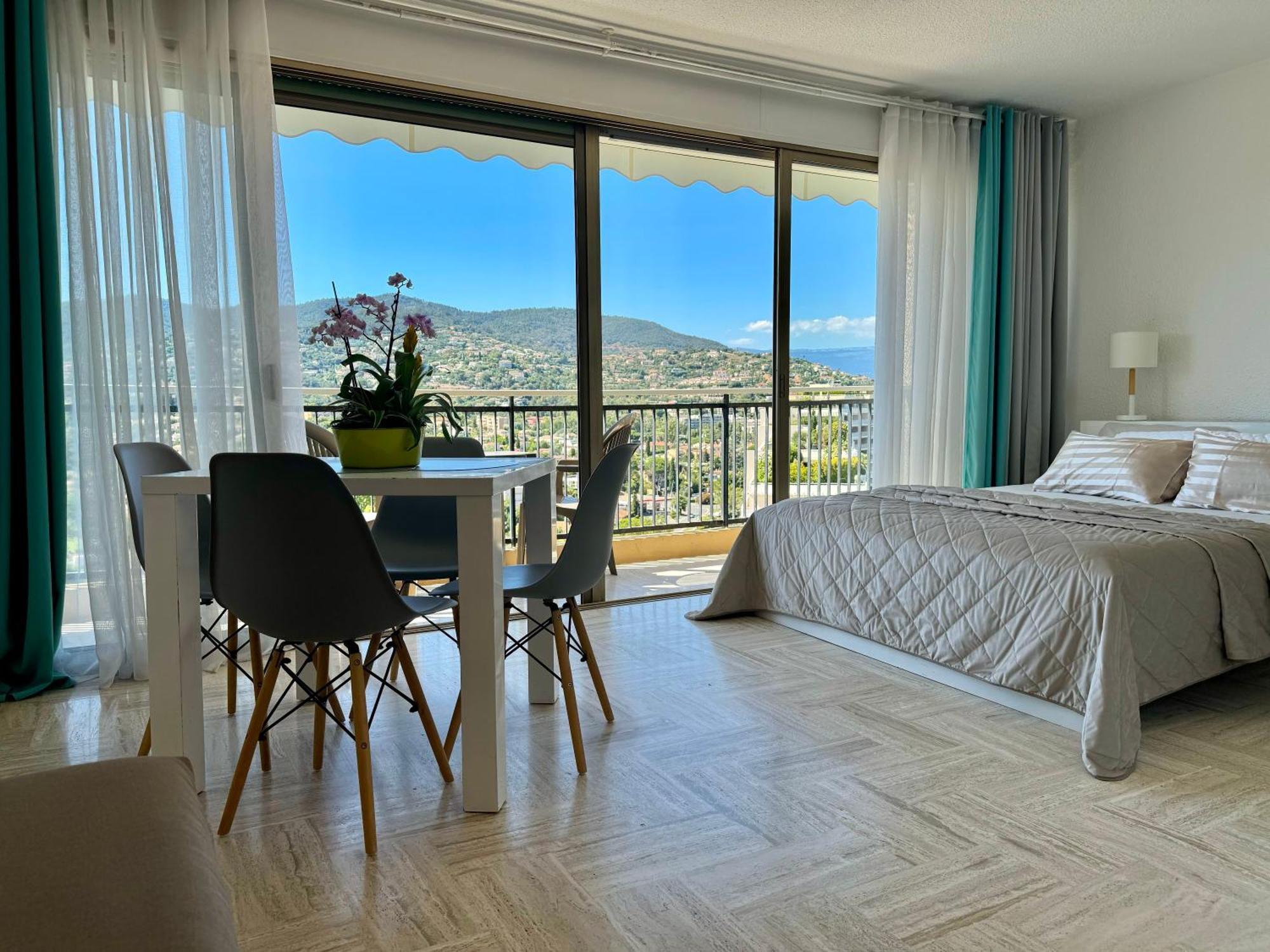 My Resid Appart Cannes Vue Marina Et Vue Montagne มองเดอลิเยอลานาปูล ภายนอก รูปภาพ
